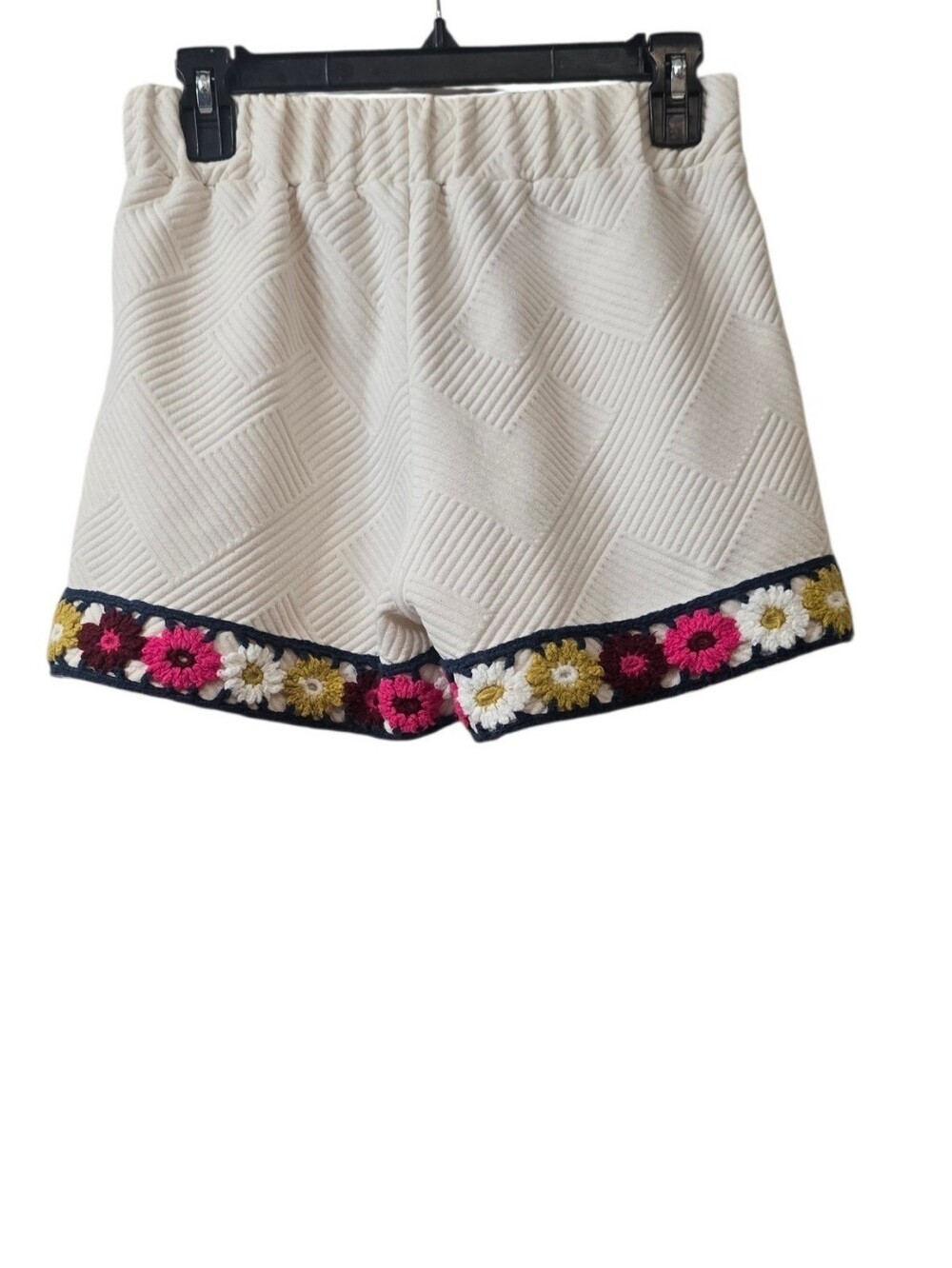 See And Br Seen Textured Cream Floral Crochet Trim Shorts Size S